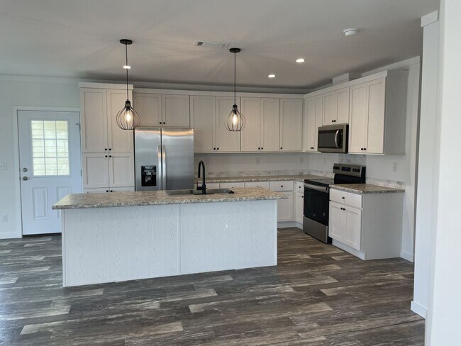Building Photo - 5715 Blue Harbor Dr