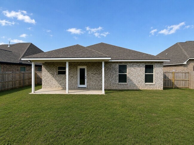 Building Photo - Willow Heights!