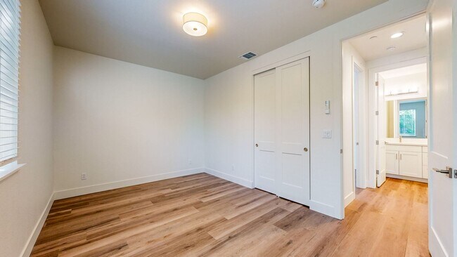 Building Photo - 4740 Ima Ln