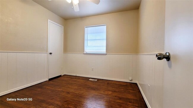 Building Photo - 7916 S McKinley Ave
