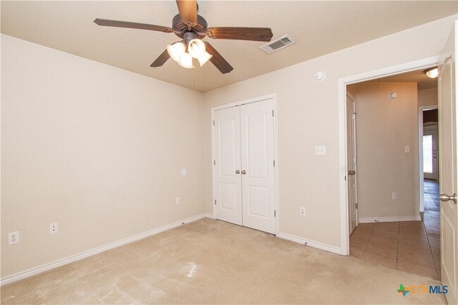 Building Photo - 305 Hedy Dr