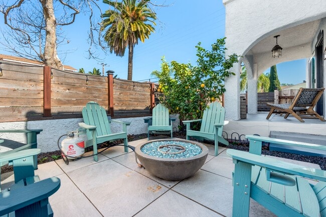 Building Photo - 3740 E Mayfield St