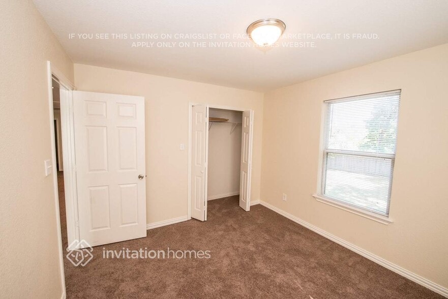 Building Photo - 209 King Trail