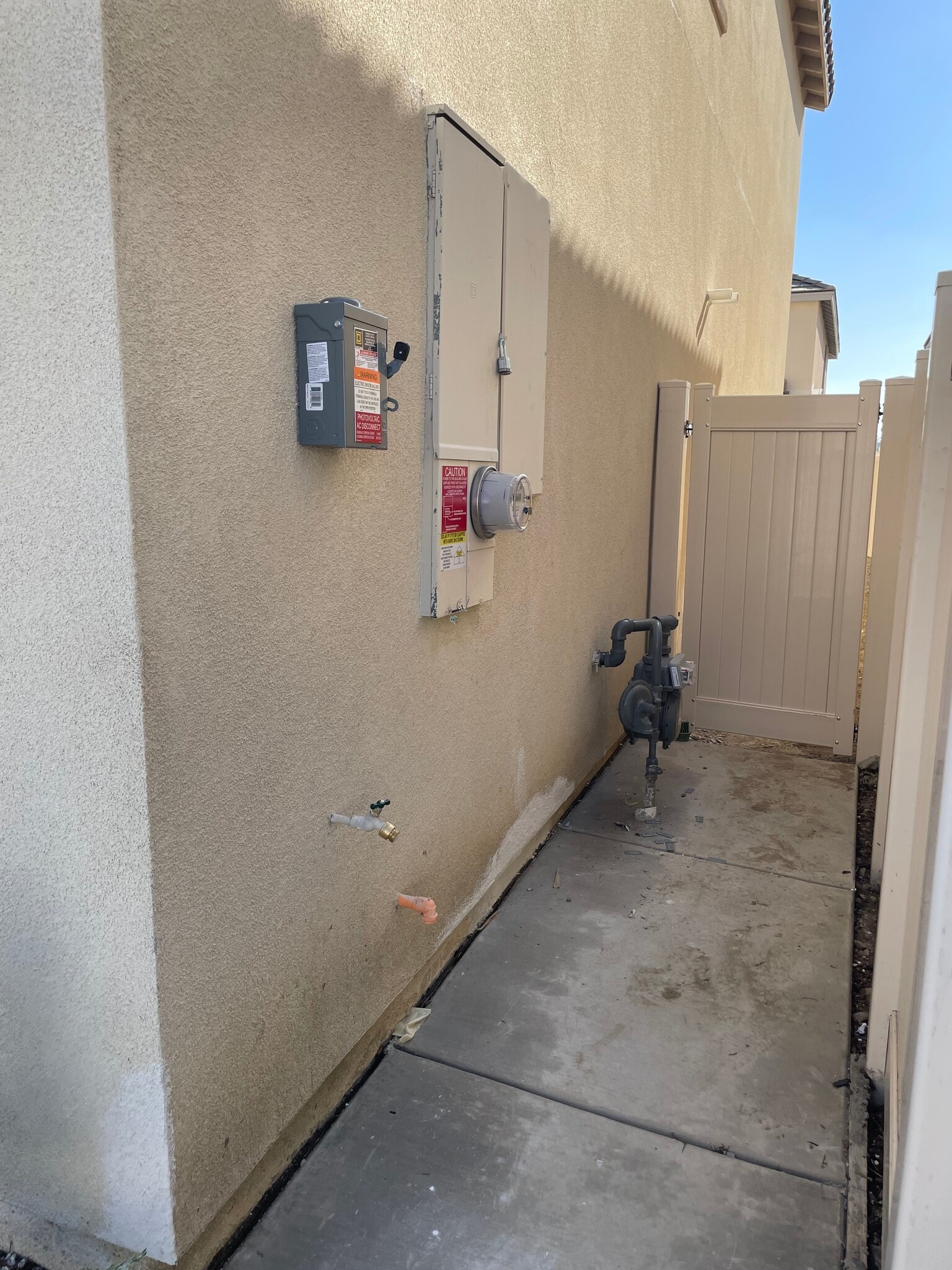 Electrical Panel & Gas - 969 W Jasmine Way