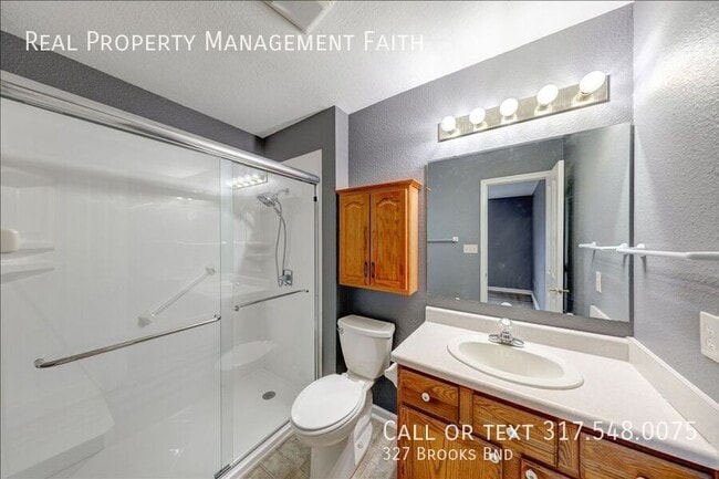 Building Photo - 327 Brooks Bend