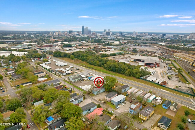 Building Photo - 1534 Morgan St