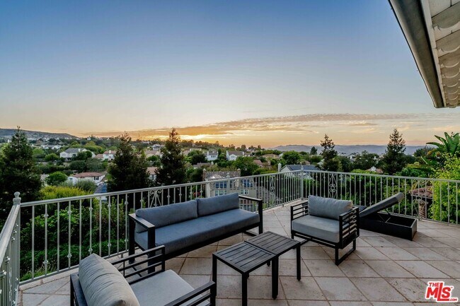 Building Photo - 4131 Prado De Los Caballos