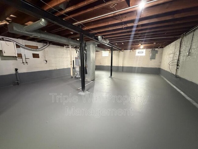 Building Photo - 1145 Patterson Rd