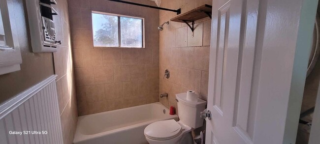 Building Photo - 7150 Ilex St