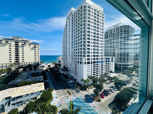 Building Photo - 1 Bedroom 1 Bath Ocean View Condo - Steps from Fort Lauderdale Beach!