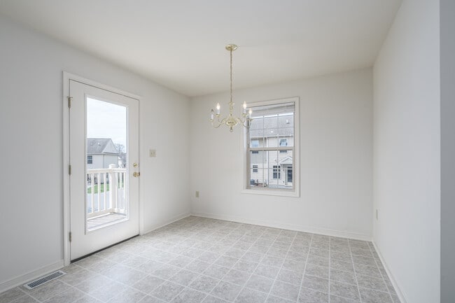 Building Photo - 115 Timber Dr