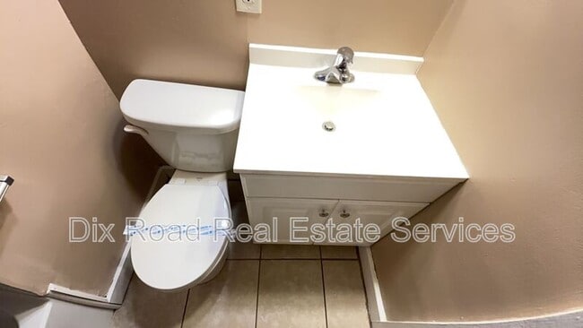 Building Photo - 1891 Stahlheber Rd