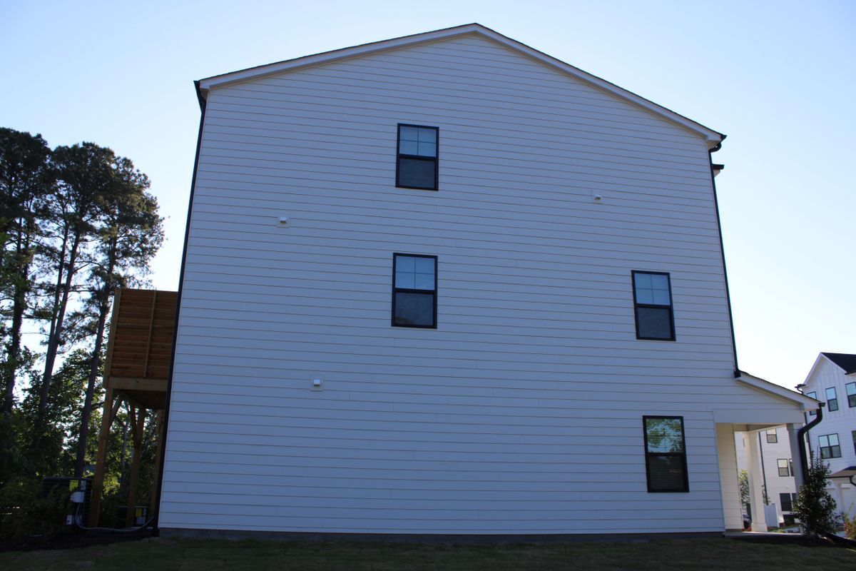 Building Photo - 3601 Elm Grv Ln