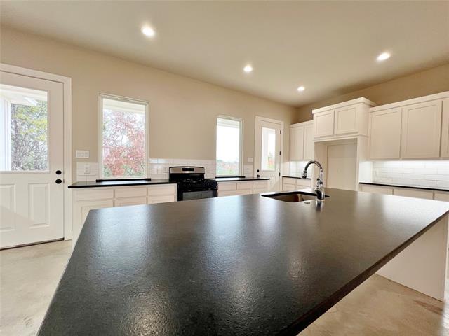 Building Photo - 1141 Veal Station Rd