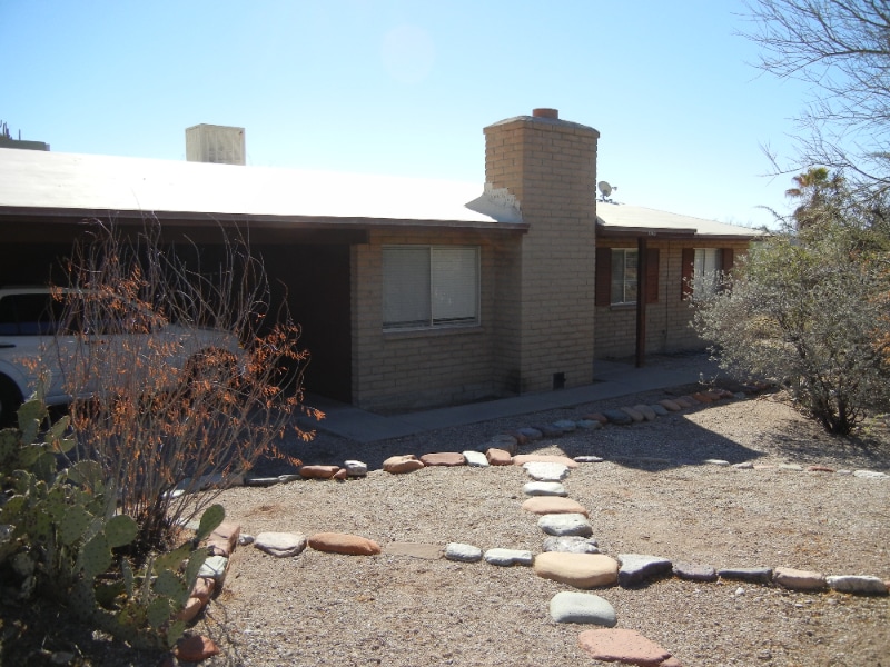 Building Photo - 5180 N Kolb Rd