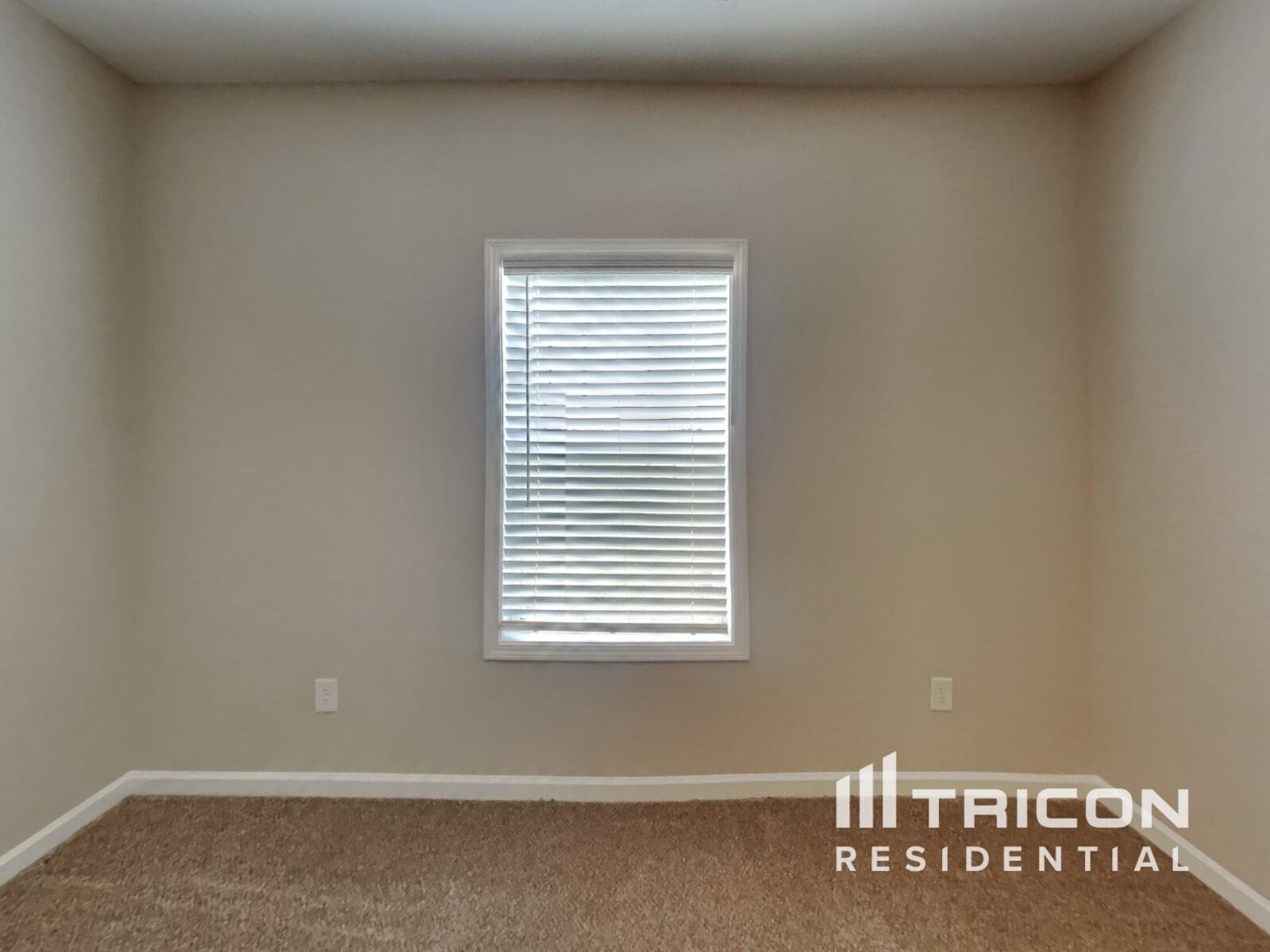 Building Photo - 829 Ellyson Dr