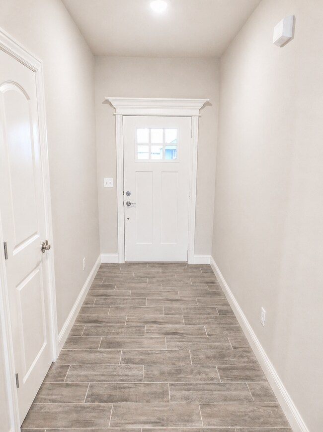 Building Photo - 2021 Construction! 4 Bedroom 2 Bathroom Home. Walk to Bentonville West HS!