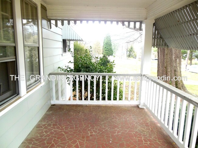 Building Photo - 142 Horner Ln