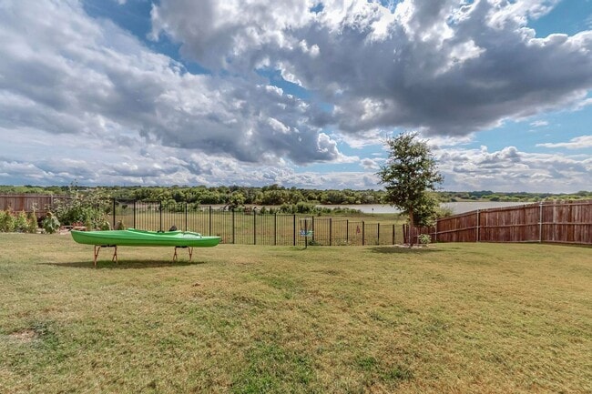 Building Photo - Lakeview Bliss: Your Dream Home Awaits! Community Pool and Park