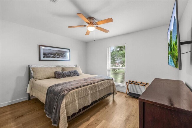 Building Photo - Luxury Lease on 1+ Acre with Saltwater Pool & Workshop in Ponder ISD!