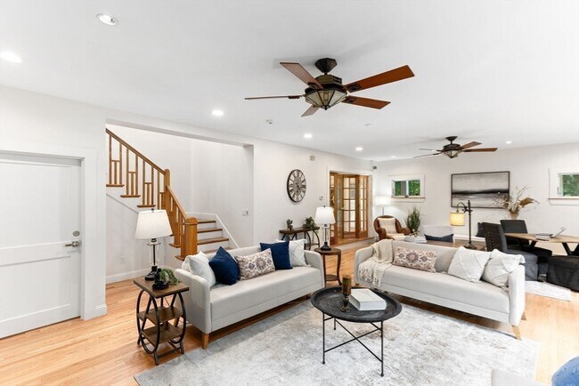 Building Photo - 98 Union St