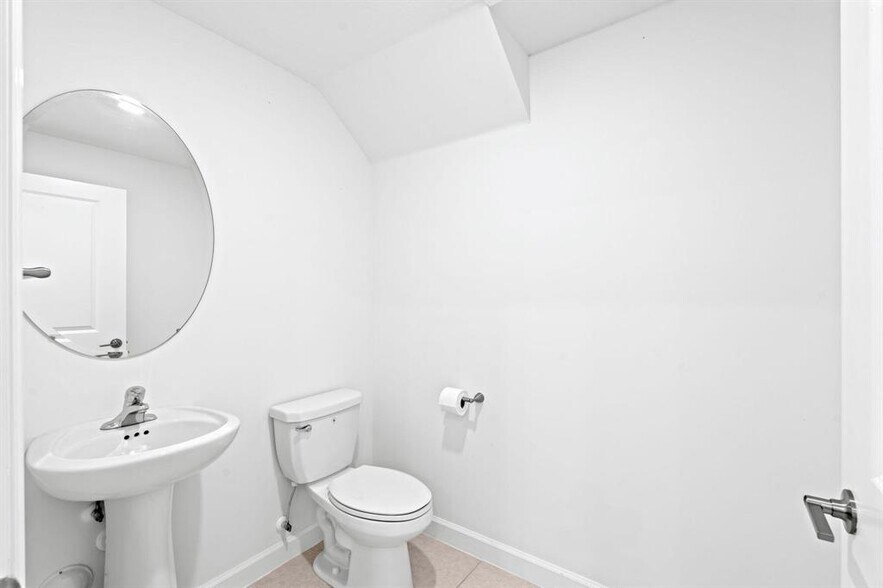 Building Photo - 5515 NW 27th St