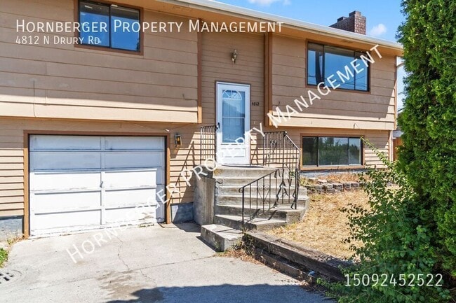 Building Photo - 4812 N Drury Rd