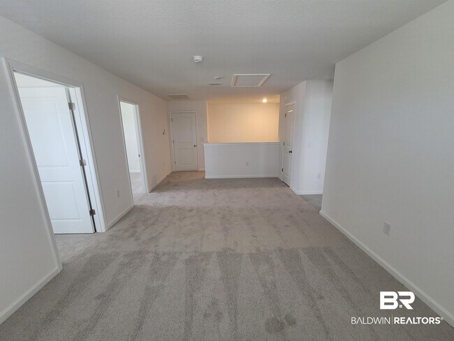 Building Photo - 15417 Furlong Lp