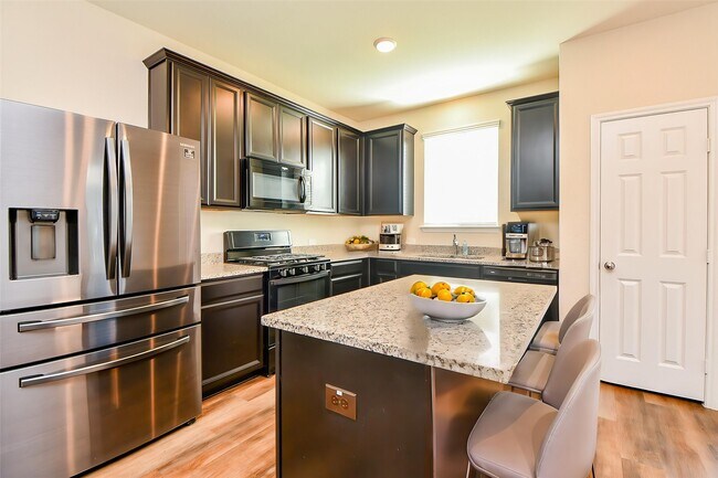 Building Photo - 2730 Ibis Wy