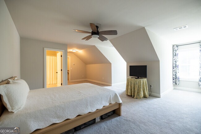 Building Photo - 2539 Tomoka Dr