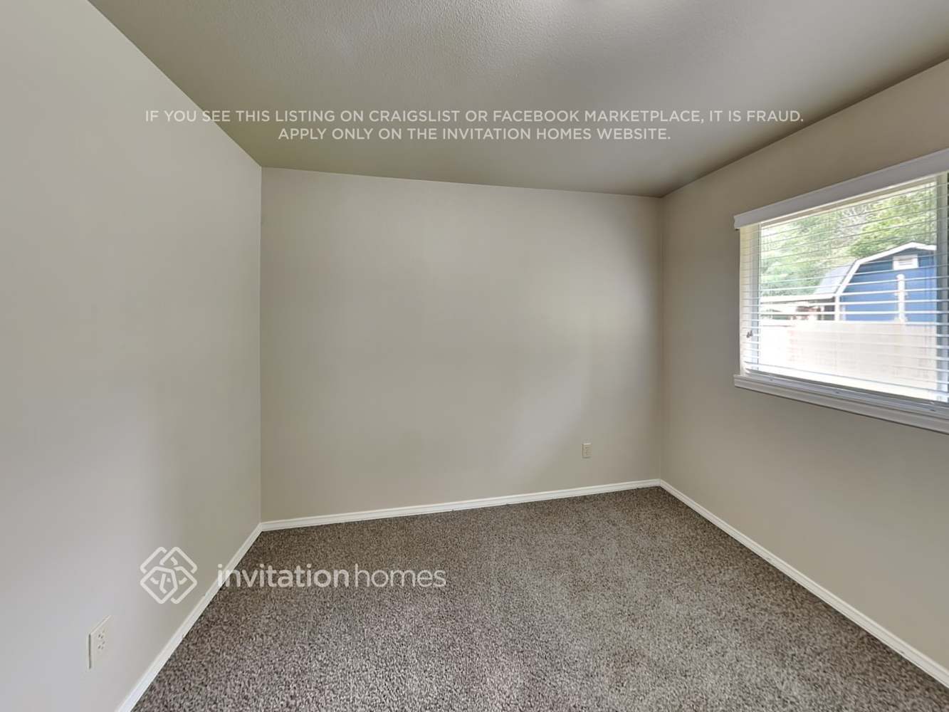 Building Photo - 6811 62nd Dr NE