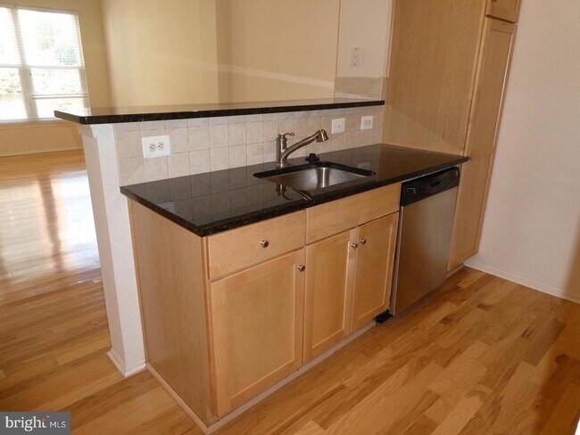 Building Photo - 11750 Old Georgetown Rd