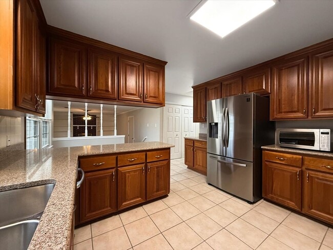 Building Photo - 5BR Back River Views | 2-Car Garage | Cul-de-Sac | Hampton VA