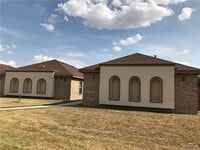 Building Photo - 3000 E Diamondhead Ave