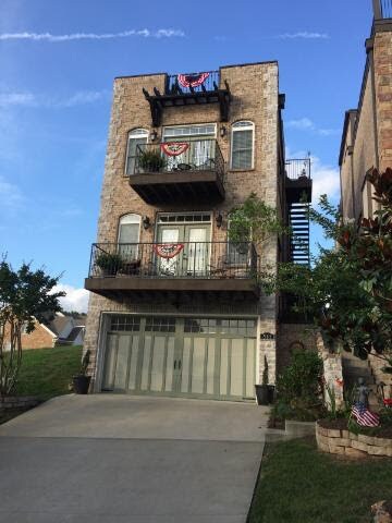 Front of home - 511 Wilcox St
