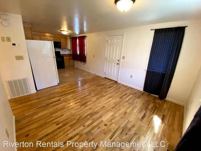 Building Photo - 1 br, 1 bath House - 214 N 2nd W