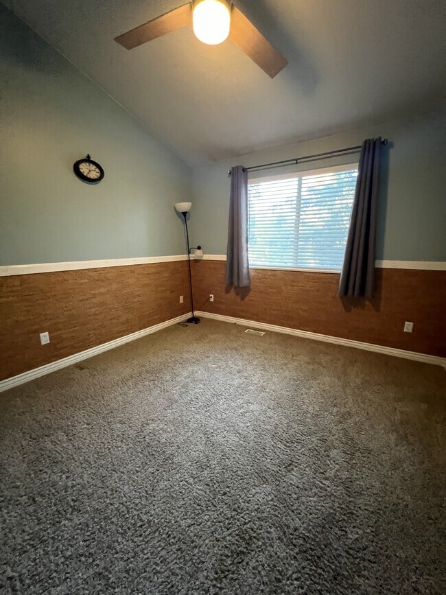 Building Photo - 11467 S Loganberry Ct