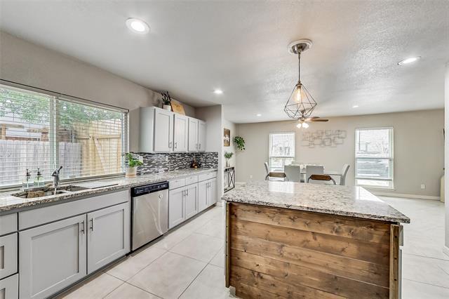 Building Photo - 3005 Weather Vane Ln