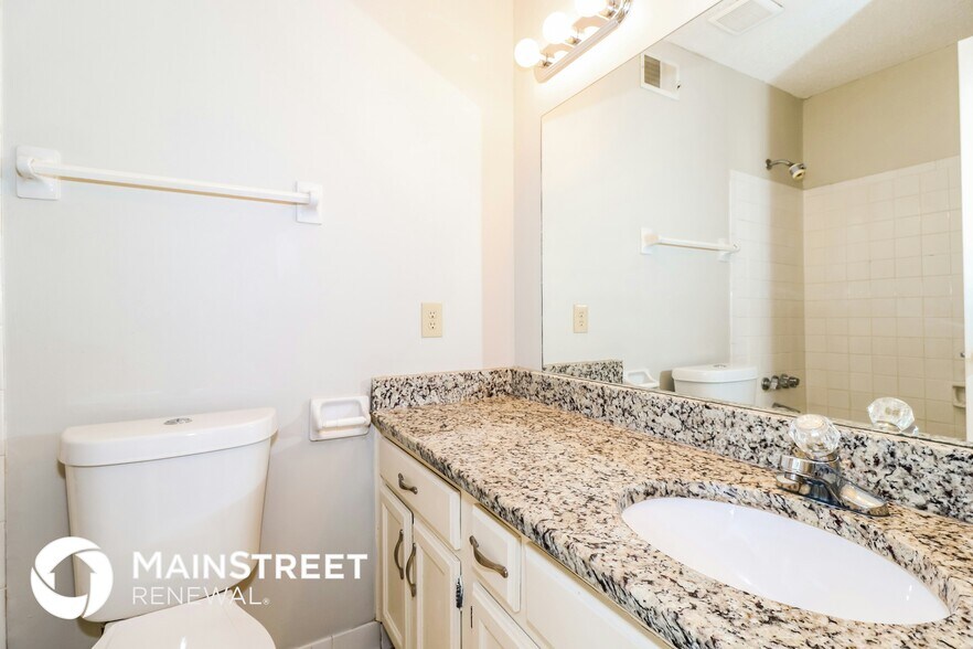 Building Photo - 2145 Bobolink Trail