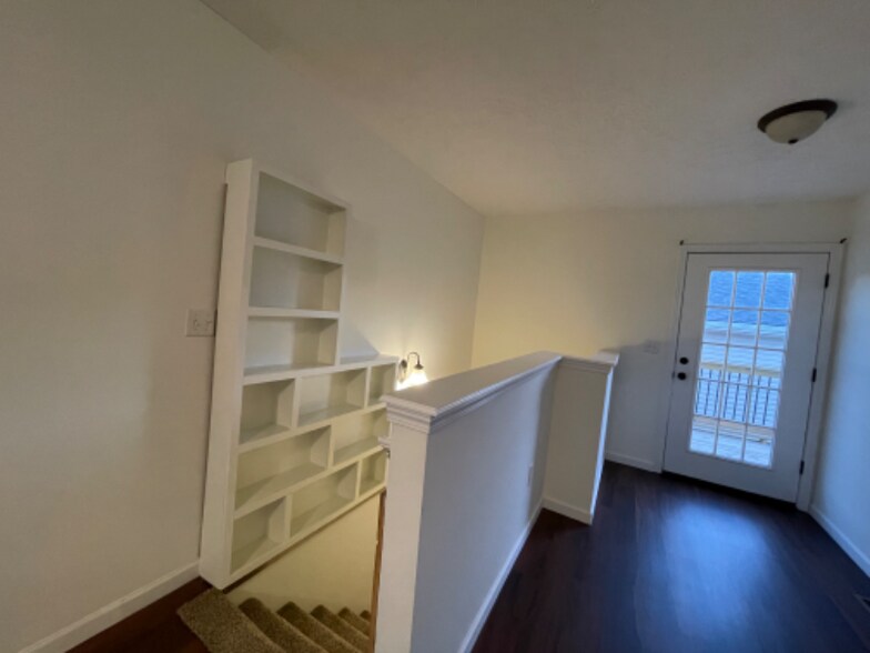 Building Photo - 116 Roberts Ridge