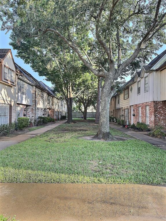 Building Photo - 8101 Amelia Rd