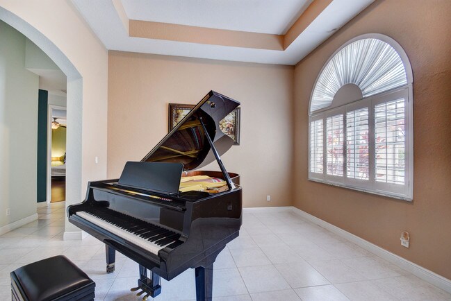 Building Photo - 1501 Stonehaven Estates Dr