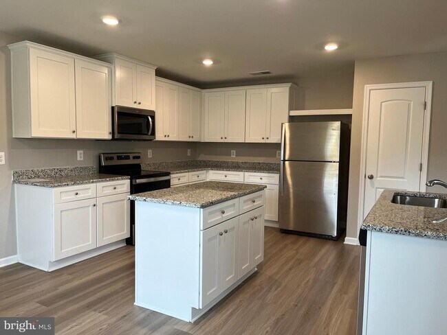 Building Photo - 104 Rappahannock Run