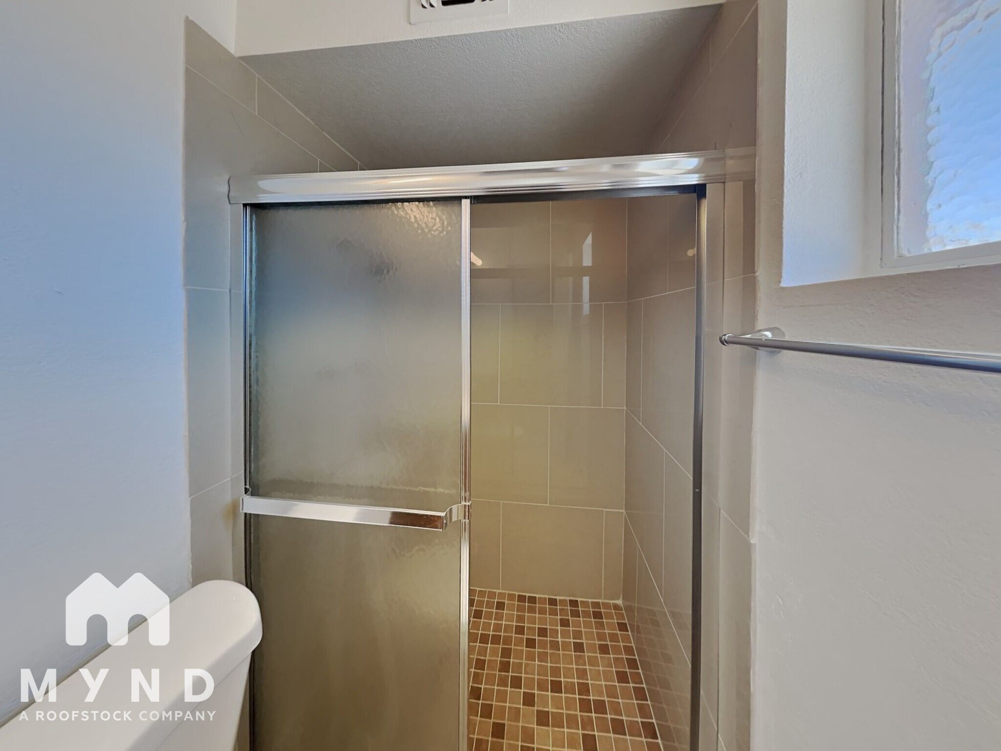 Building Photo - 5619 N 61st Cir