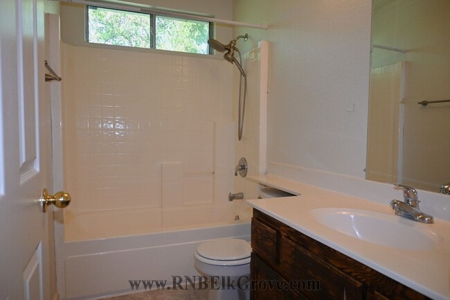 Building Photo - 2821 Babson Dr