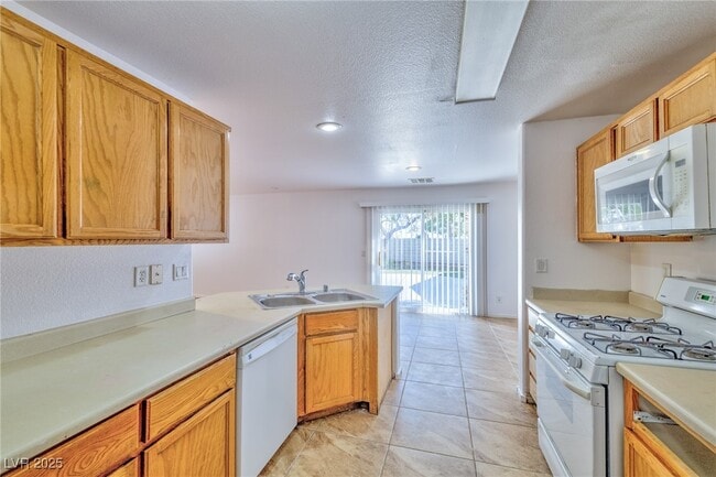 Building Photo - 9979 Keephills St