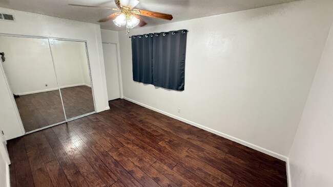 Building Photo - 7750 1/2 Central Ave