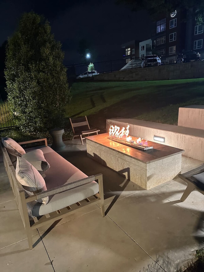 Building Photo - 12208 Tech Ridge Blvd