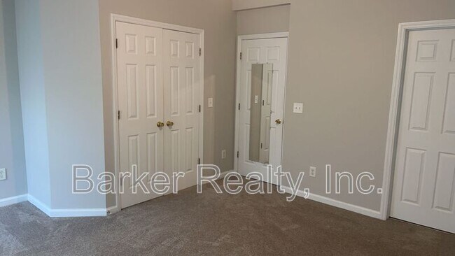 Building Photo - 5737 Clearbay Ln