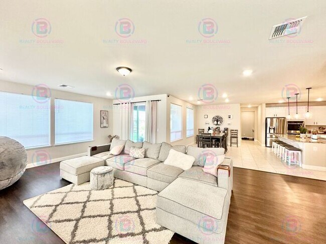 Building Photo - Welcome to your dream home, where modern elegance meets unparalleled convenience!